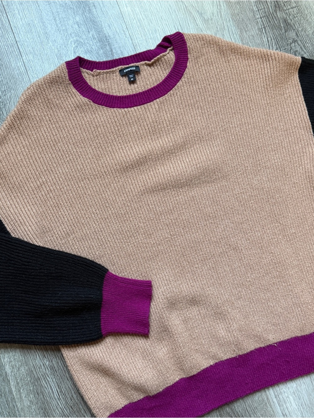 Express XS Tan/Purple/Black Colorblock Crew Neck Pullover Sweater - 0187